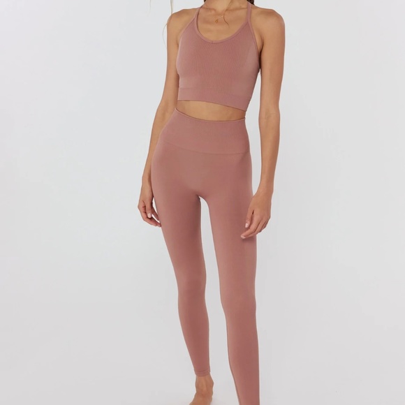 Spiritual Gangster Other - NWT Spiritual Gangster Nude XS/S Seamless Entice Top + Icon Bottom in Cappuccino